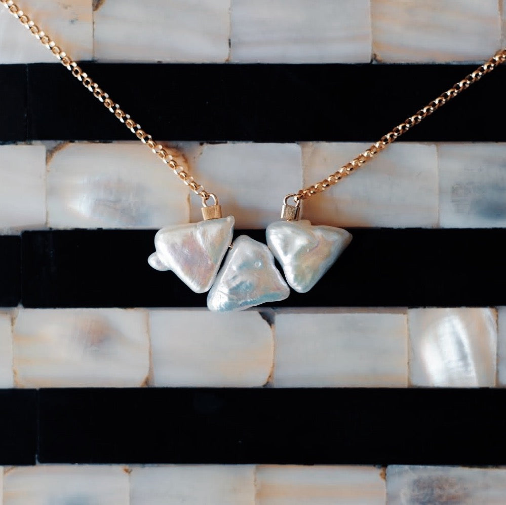 Strand Necklace in Triangle Pearls